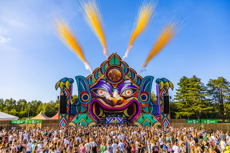 Magic Island 2025 | 3